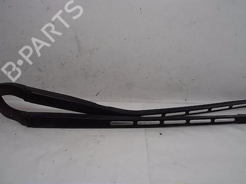 Used Front windshield wiper arm PEUGEOT 307 CC (3B) 2.0 16V (140 hp) 14565952