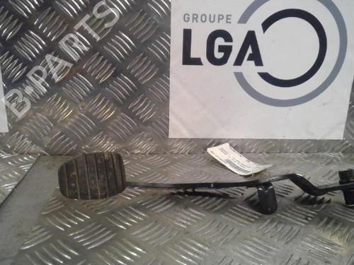 Used Break pedal RENAULT KANGOO Express (FW0/1_) [2008-2025]  14549909