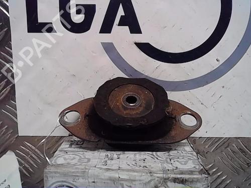 Used Engine mount RENAULT TWINGO III (BCM_, BCA_) 1.0 SCe 70 (71 hp) 14557041