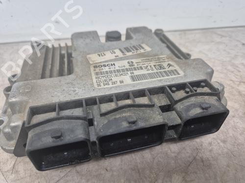 Used Engine control unit (ECU) Engine control unit (ECU) 33211304 33211304