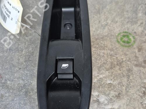 Used Right front window switch PEUGEOT 208 I (CA_, CC_) 1.6 GTi (200 hp) 29845863