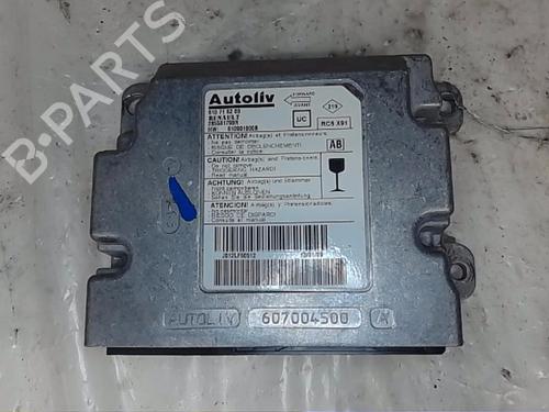 ECU airbags RENAULT LAGUNA Coupe (DT0/1) 2.0 dCi (DT01, DT08, DT09, DT0K, DT12, DT1C, DT1D, DT1M,... | BP18898086M53 