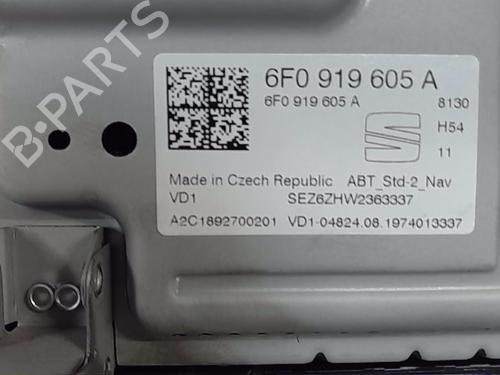 Used Display monitor Display monitor SEAT ARONA (KJ7, KJP) 1.0 TSI (116 hp) 18885786 18885786