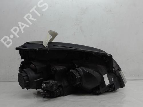 Used Left headlight KIA CARENS III MPV (UN) 2.0 CRDi 140 (140 hp) 15690887