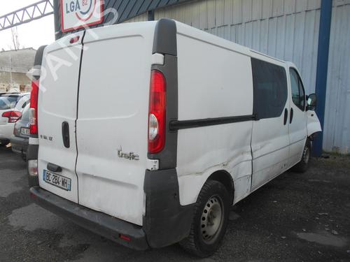 Left headlight RENAULT TRAFIC II Van (FL) 2.0 dCi 115 (FL01, FL0U) | BP22773712C28 
