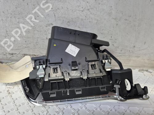 Air vent PEUGEOT 208 I (CA_, CC_) 1.2 THP 110 | BP24650812I21
