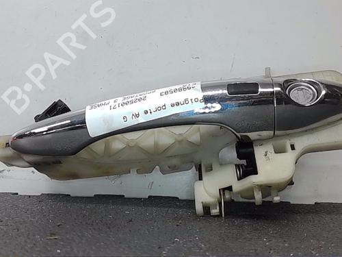 Used Front left exterior door handle KIA SPORTAGE III (SL) [2009-2017]  23029286