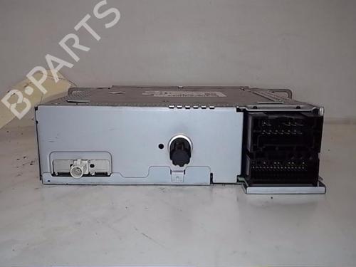 Used Radio RENAULT TWINGO III (BCM_, BCA_) 0.9 TCe 90 (BCM9, BCM2) (90 hp) 13849496