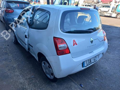 Engine control unit (ECU) RENAULT TWINGO II (CN0_) | BP30556246M57