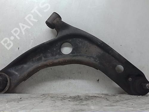 Used Left front suspension arm TOYOTA YARIS (_P9_) 1.3 VVT-i (SCP90_, SCP90R) (87 hp) 17099068