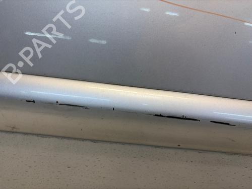 Used Right front door Right front door 38004386 38004386