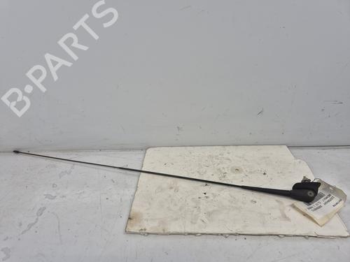 Antenne/Base Antenne/Base RENAULT CLIO I (B/C57_, 5/357_) [1990-1999] 33443875 33443875