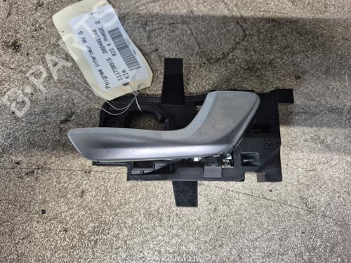 Used Front left interior door handle KIA RIO IV (YB, SC, FB) 1.2 CVVT (84 hp) 28828437