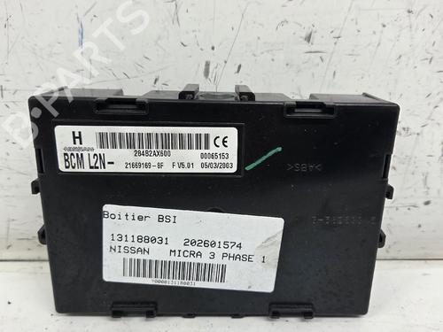 Used Fuse box Fuse box 39212485 39212485