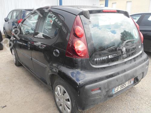Left taillight PEUGEOT 107 (PM_, PN_) 1.0 | BP15514421C34 