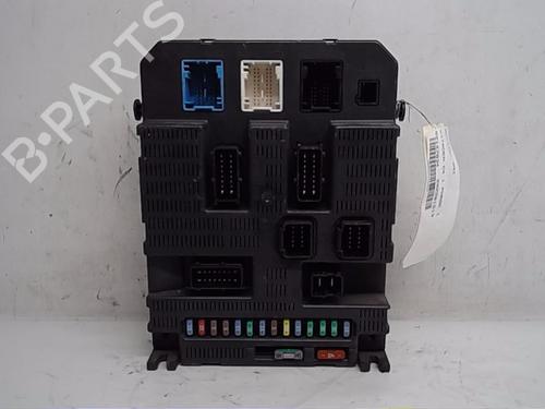 Used Fuse box CITROËN C4 I (LC_) 1.6 HDi (90 hp) 14563643