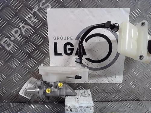 Hovedbremsesylinder RENAULT ESPACE V (JR_) 1.6 dCi 160 (160 hp) 14522471