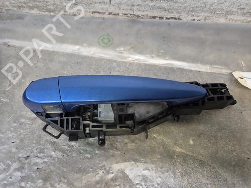 Używane Klamka zewnętrzna drzwi przednich prawych BMW 1 (F20) M 135 i xDrive (320 hp) 30651729