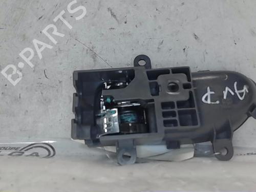 Used Front right interior door handle NISSAN X-TRAIL II (T31) 2.0 dCi 4x4 (150 hp) 18203410
