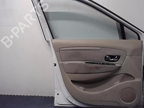 Used Left front door RENAULT SCÉNIC III (JZ0/1_) 1.5 dCi (110 hp) 17074916