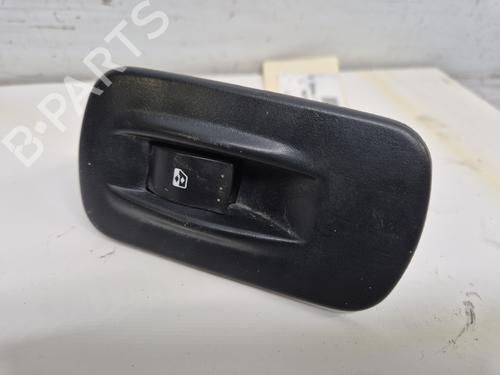 Used Front right window mechanism Front right window mechanism RENAULT TRAFIC II Van (FL) 2.0 dCi 115 (FL01, FL0U, FL00, FL0H, FL0M) (114 hp) 33477139 33477139