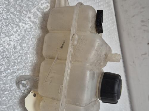 Expansion tank RENAULT MEGANE IV Hatchback (B9A/M/N_) 1.6 dCi 165 | BP26724714C120 