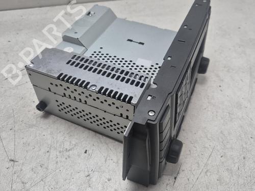Used Radio Radio 38226142 38226142