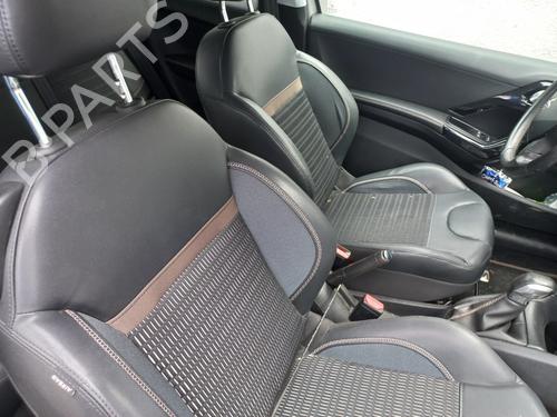 Venstre Foran elrute bryter PEUGEOT 208 I (CA_, CC_) 1.2 VTI 82 | BP29845907I27