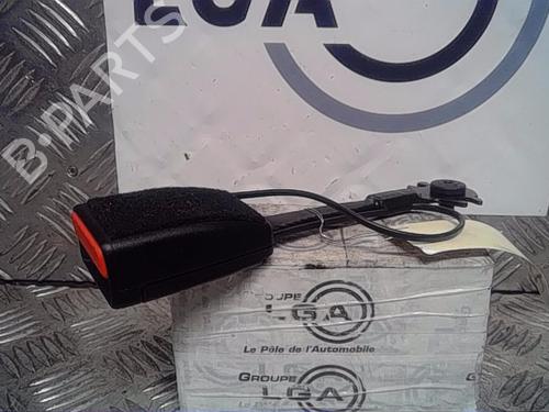 Used Seat buckle RENAULT CAPTUR II (HF_) TCe 100 (HFMT) (101 hp) 14555122