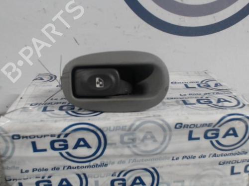 Used Left rear window switch RENAULT SCÉNIC I MPV (JA0/1_, FA0_) 1.9 dCi (JA05, JA1F) (102 hp) 13869354