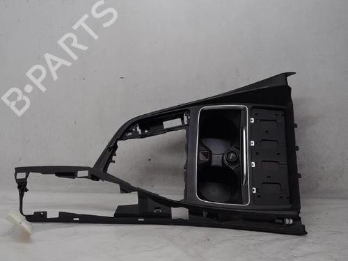 Becherhalter/Gegenstandshalter für BMW 2 Coupe (F22, F87) M2 (370 hp) 16028876