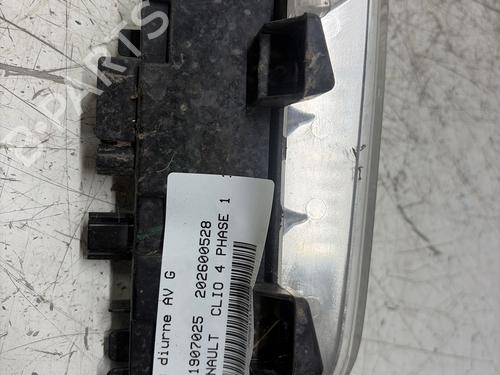 Used Left daytime light Left daytime light 38915449 38915449