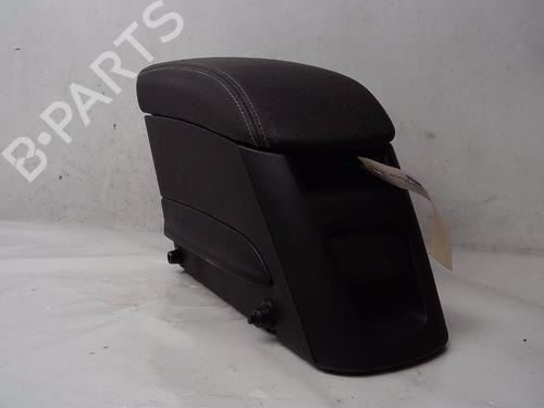 Used Armrest / Center console OPEL MERIVA B MPV (S10) 1.4 (75) (120 hp) 16404729