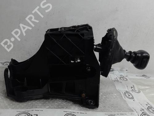 Used Gear lever PEUGEOT EXPERT Van (V_) 1.6 BlueHDi 115 (115 hp) 17786320