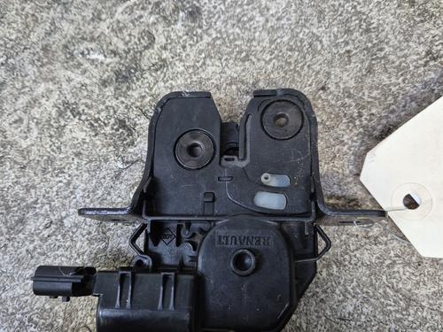 Used Tailgate lock RENAULT CAPTUR I (J5_, H5_) 1.5 dCi 110 (110 hp) 29214986