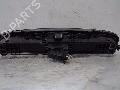 Used Warning switch PEUGEOT 308 SW I (4E_, 4H_) 1.6 HDi (112 hp) 13844553