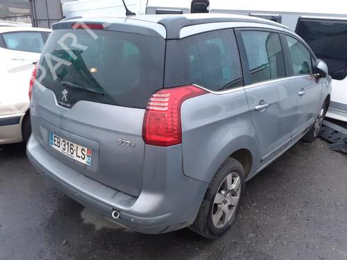 Right front fenders PEUGEOT 5008 (0U_, 0E_) 1.6 BlueHDi 120 | BP29962893C42