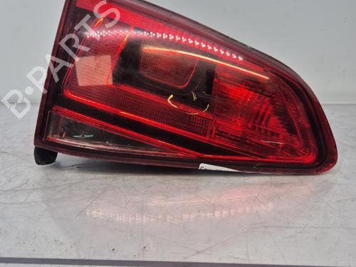 left-tailgate-light-vw-golf-vii-5g1-bq1-be1-be2-2012-2013-2014-2015-2016-2017-2018-2019-2020-2021-30955450 main image