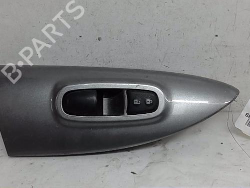 Right front window switch NISSAN JUKE (F15) 1.5 dCi | BP13835703I26 