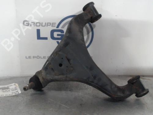 Used Left front suspension arm MERCEDES-BENZ SPRINTER 2-t Bus (B901, B902) [1995-2006]  14548934