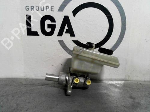 Used Brake master cylinder RENAULT LAGUNA III (BT0/1) 2.0 dCi (BT07, BT0J, BT14, BT1A, BT1S) (131 hp) 14520405