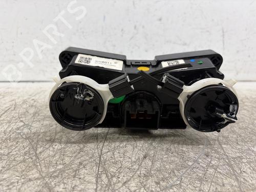 Used Climate control Climate control 38915329 38915329