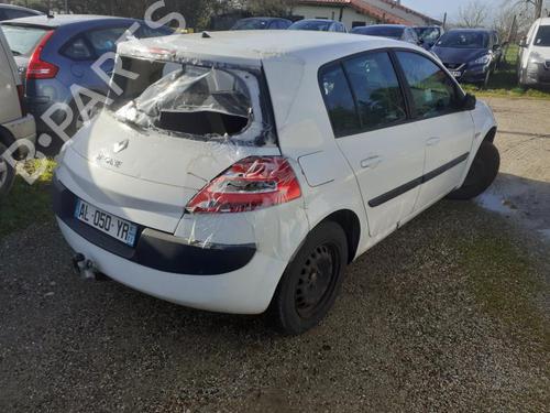 Engine control unit (ECU) RENAULT MEGANE II Saloon (LM0/1_)  | BP13835271M57 