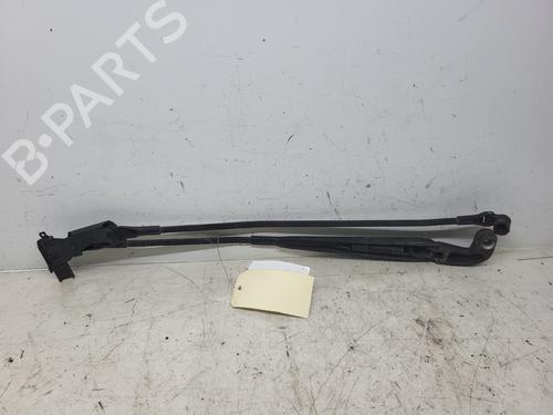 Used Front windshield wiper arm Front windshield wiper arm PEUGEOT 108 1.0 VTi (69 hp) 35935531 35935531