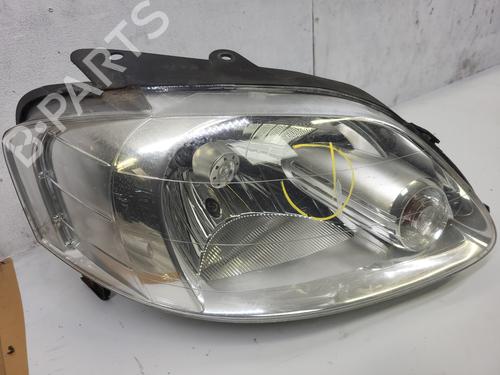 Used Right headlight VW FOX Hatchback (5Z1, 5Z3, 5Z4) 1.4 TDI (70 hp) 30916055