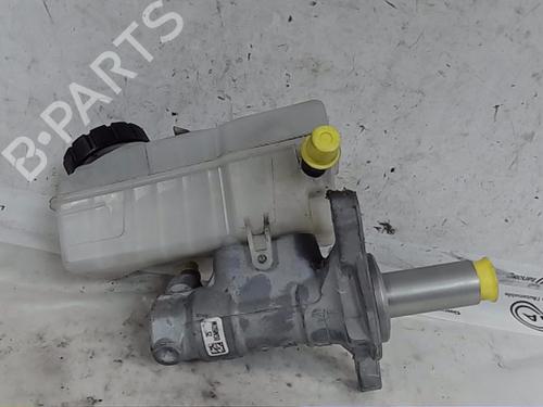 Used Brake master cylinder DACIA DUSTER (HS_) 1.5 dCi 4x4 (109 hp) 18260508