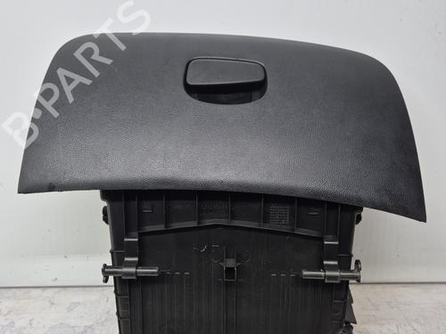 Boîte à gants RENAULT CLIO IV (BH_) 1.2 16V (73 hp) 32332167