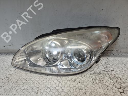 Used Left headlight HYUNDAI i30 (FD) 1.6 CRDi (90 hp) 24919228