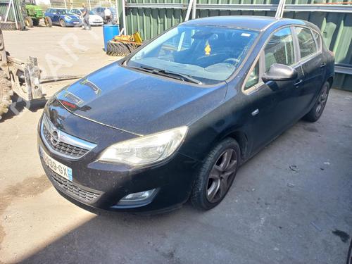 Left mirror OPEL ASTRA J (P10)  | BP19337382C26 