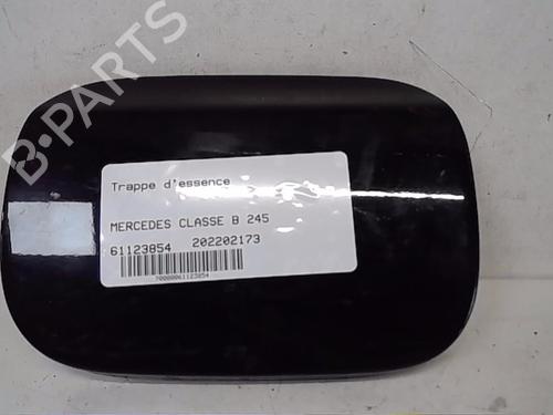 Używane Klapa wlewu paliwa MERCEDES-BENZ B-CLASS Sports Tourer (W245) B 180 CDI (245.207) (109 hp) 13844302